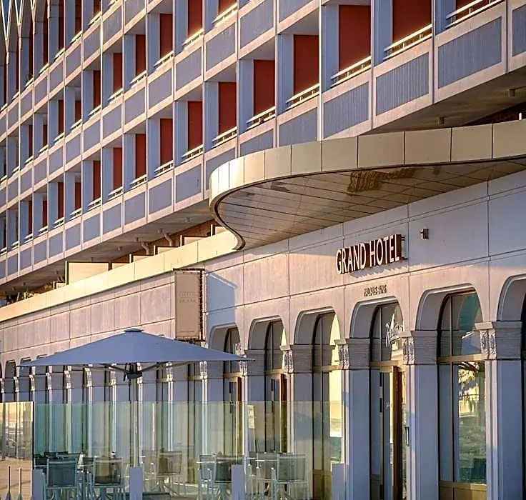 Radisson Blu Grand Hotel & Spa, Malo-Les-Bains-1