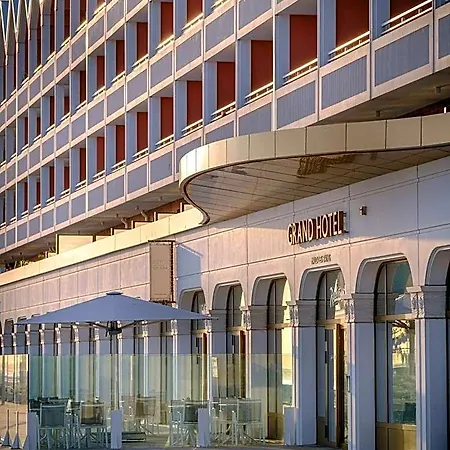 Radisson Blu Grand Hotel & Spa, Malo-Les-Bains-3